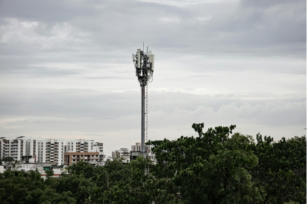 do you have a good cell tower consultant